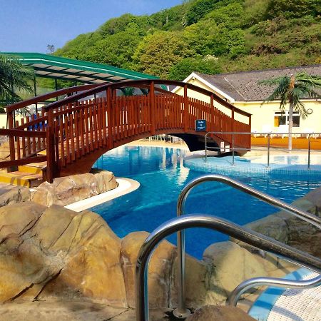 Cardigan Bay Holiday Park Rum bild