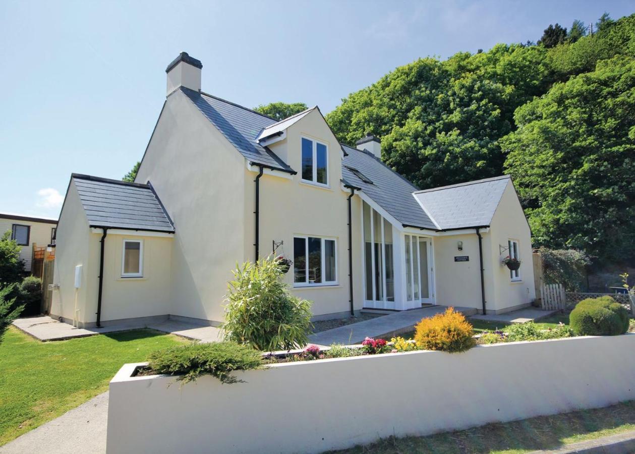 Cardigan Bay Holiday Park Exteriör bild
