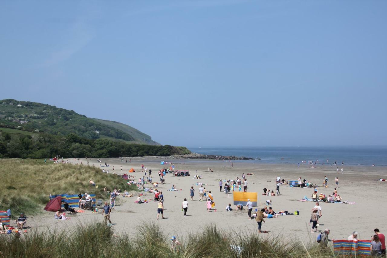Cardigan Bay Holiday Park Exteriör bild