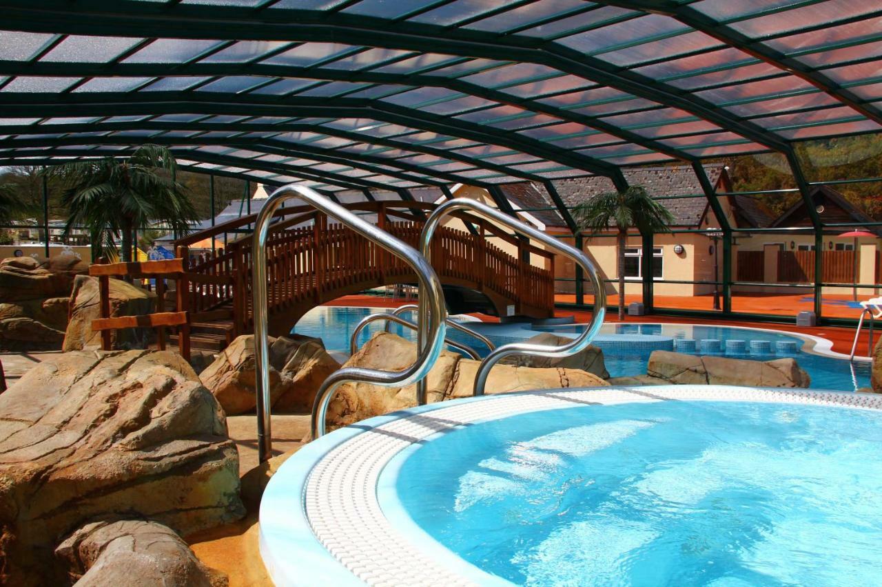 Cardigan Bay Holiday Park Exteriör bild